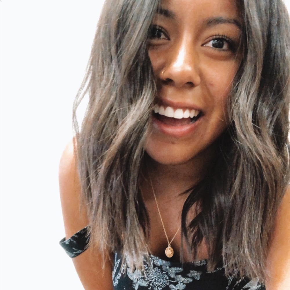 Meet your Posher, Vanessa